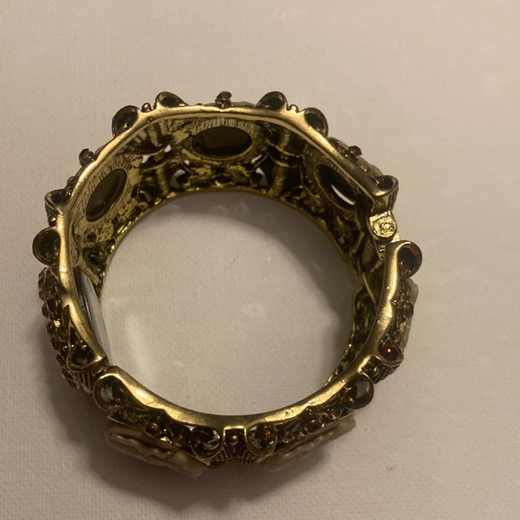 RARE DESIGN "OPC"  LADY'S WATCH 6 CAMEOS HINGEED  CUFF ORANGE STONES " QUARTZ - Picture 3 of 8